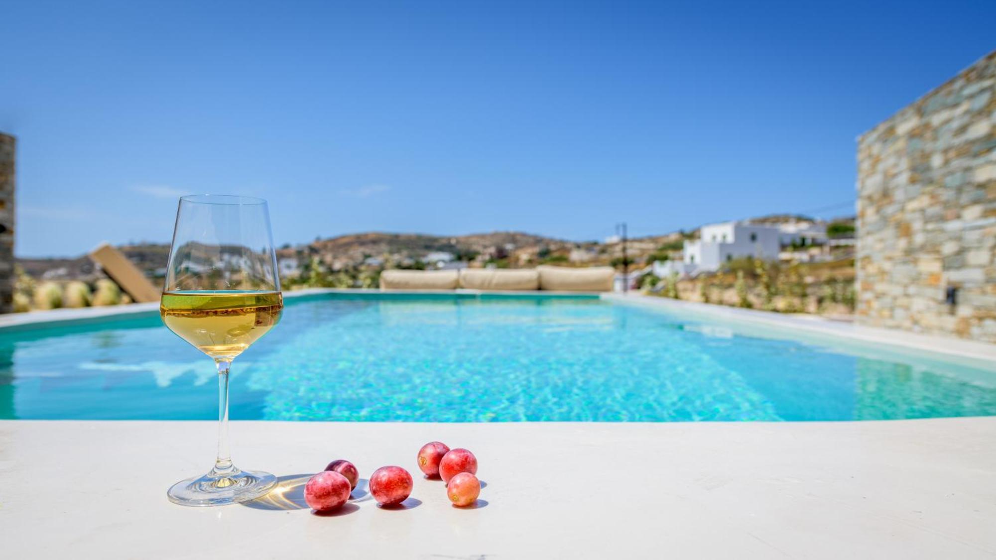 Solus Suites Milos Adamantas Eksteriør billede